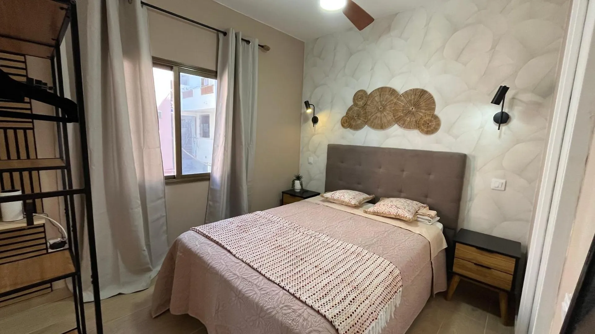 Cornelias Home Estudio 5B Los Cristianos  Spanien